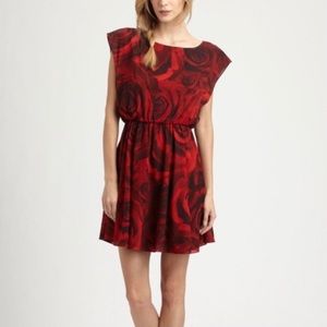 Alice and Olivia Corbin red rose dress large